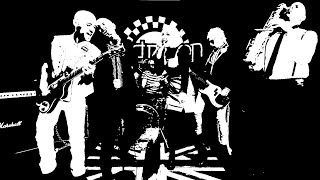 Red Moon Heroes - I Wanna Kill Someone