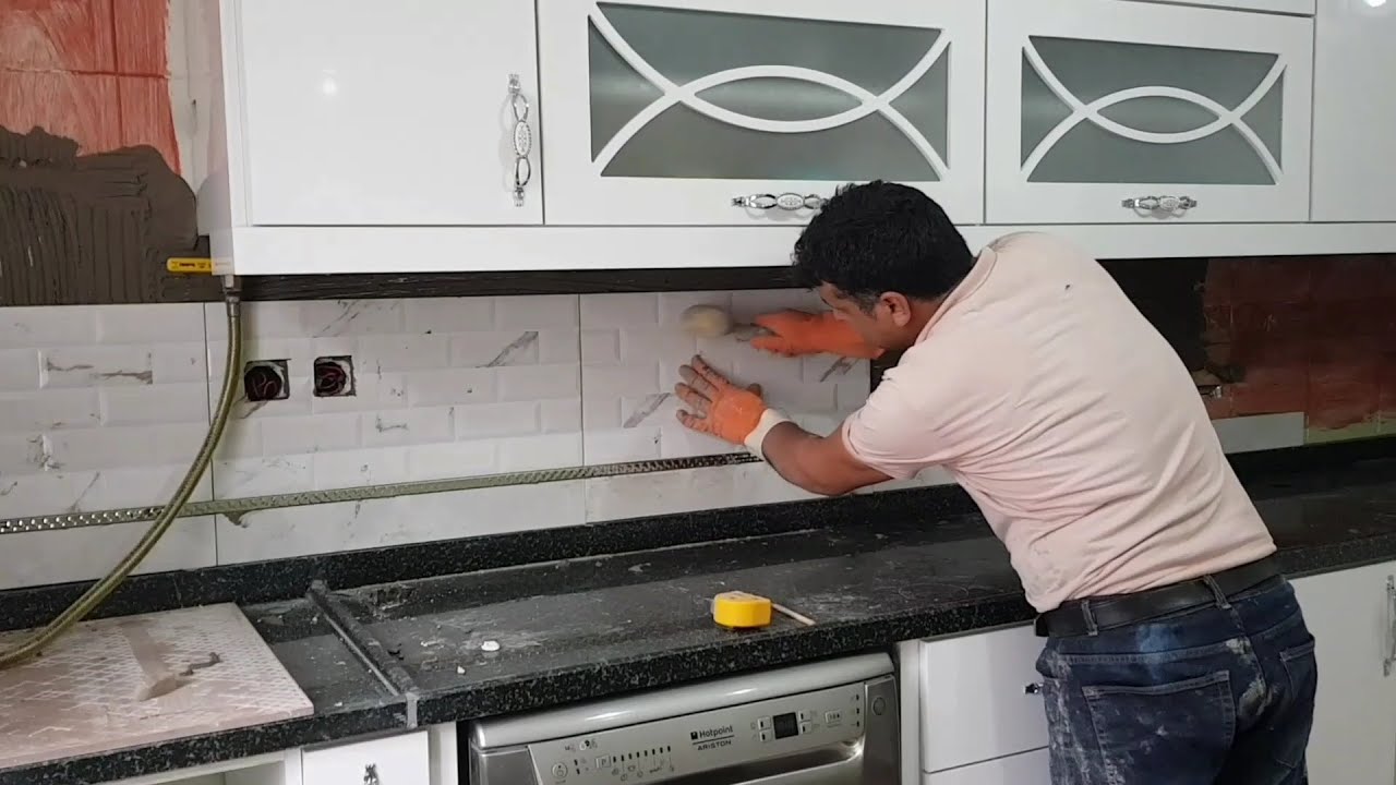 fayans #seramik Mutfak tezgah arası fayans döşeme - YouTube