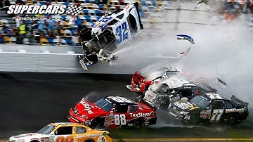 Ultimate Racing Crash Compilation - Fails Compilation 2017