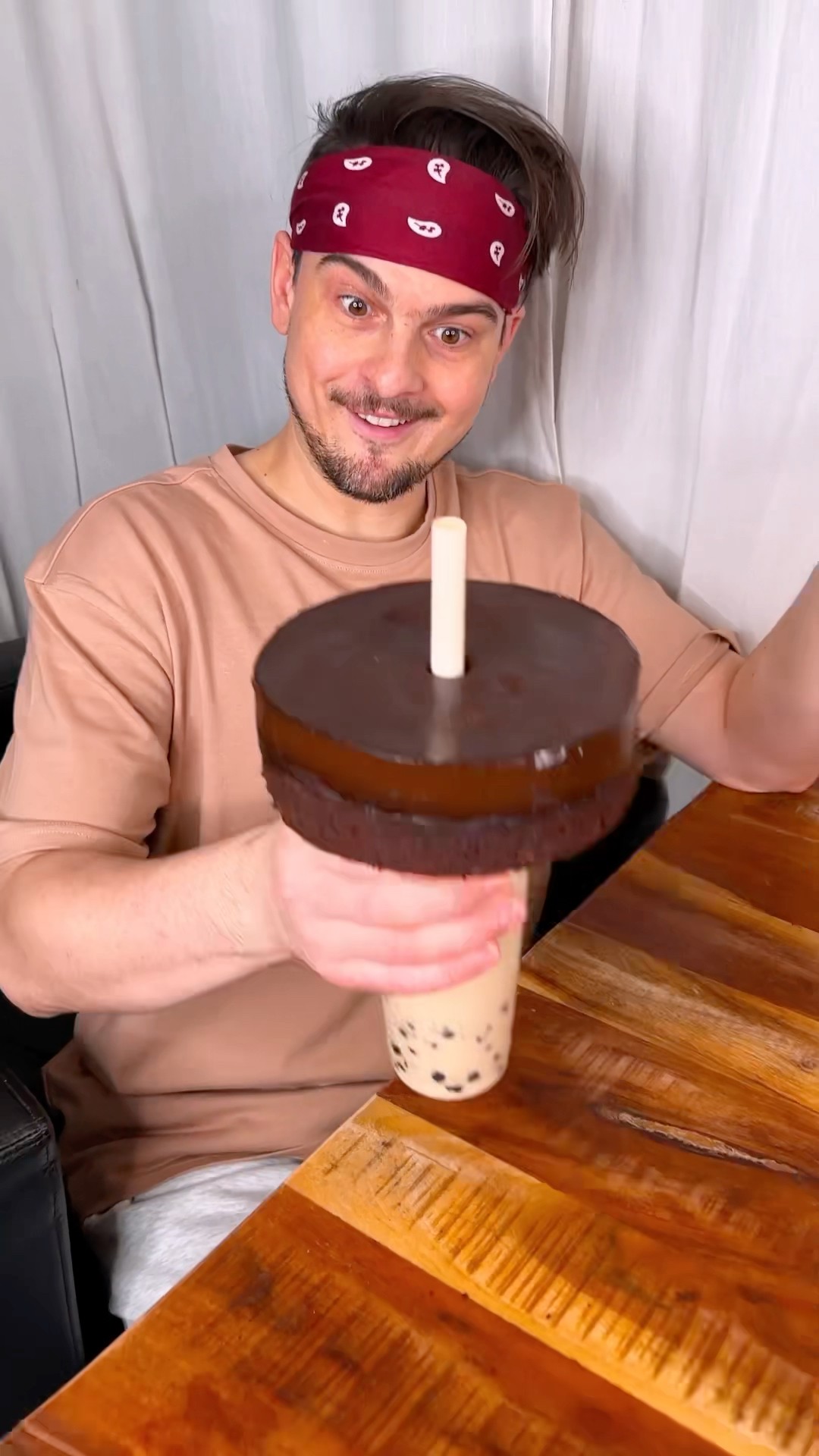 How to help with chocolate CAKE and BOBA TEA to your friend properly??❤️?| CHEFKOUDY