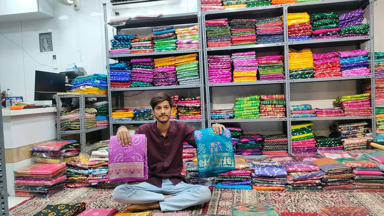 ગુજરાત ની બાંધણી સારી જોવો| સિંગલ pcs મળશે| gajisilk #bandhnisaree |રાજકોટ બાંધણી 😨😍| ૫૦૦/- માં