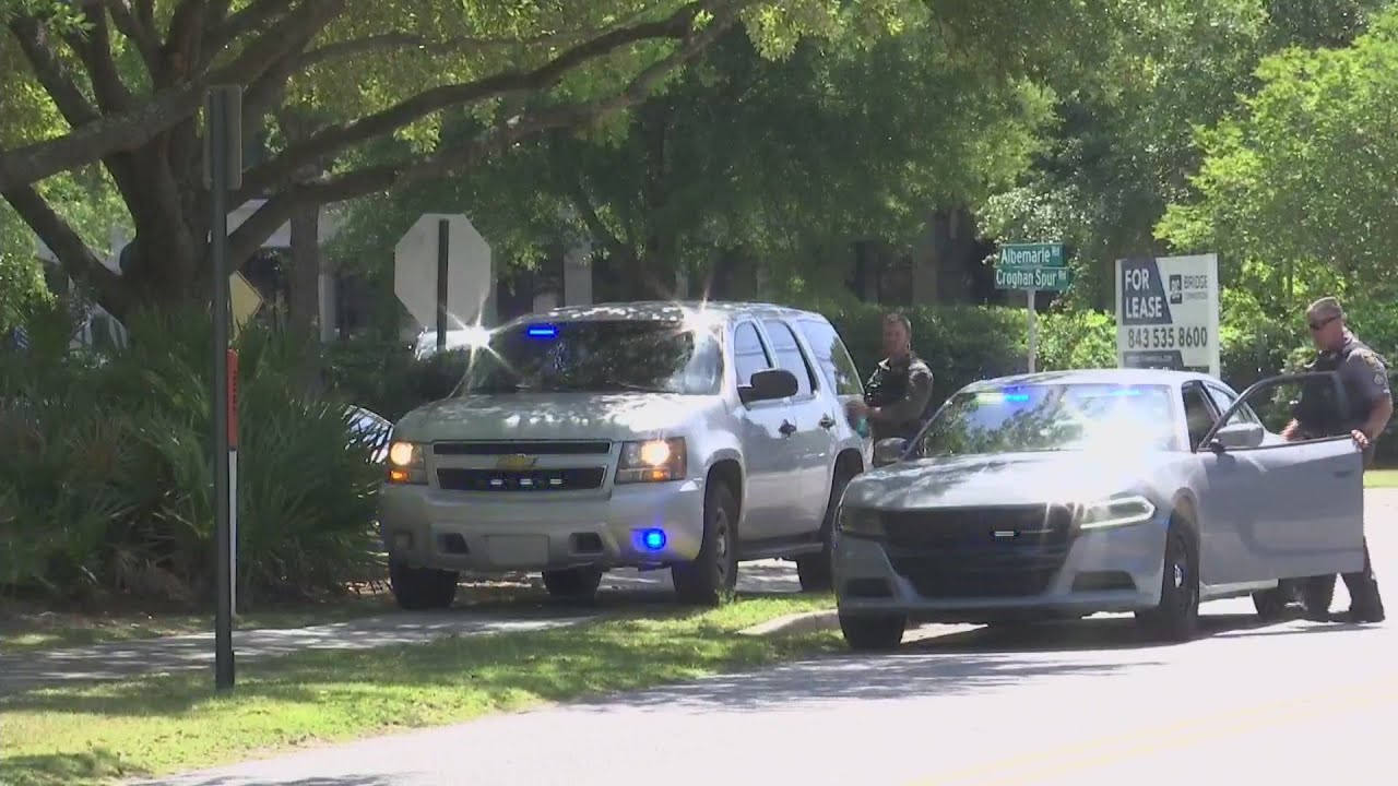 Search for wanted suspect prompted school lockdown on Wednesday - YouTube