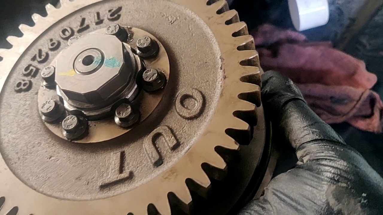 Volvo d13 Wabco air compresor replacement YouTube