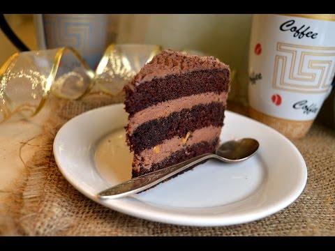 Видео рецепт Шоколадный торт со сливочным кремом со сгущёнкой