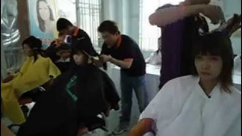 Học nghề Cắt- Uốn - tạo mẫu Tóc