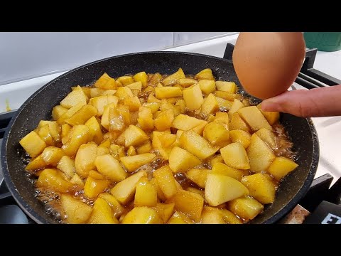 Prendi le mele e un uovo, e fai questa torta che si scioglie in bocca! Semplice e molto gustoso!