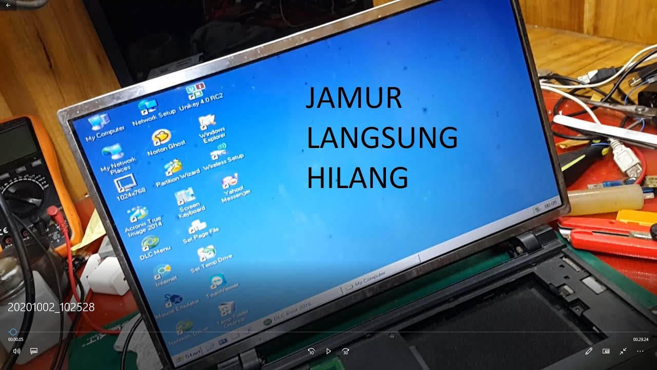 Cara menghilangkan jamur pada LCD laptop