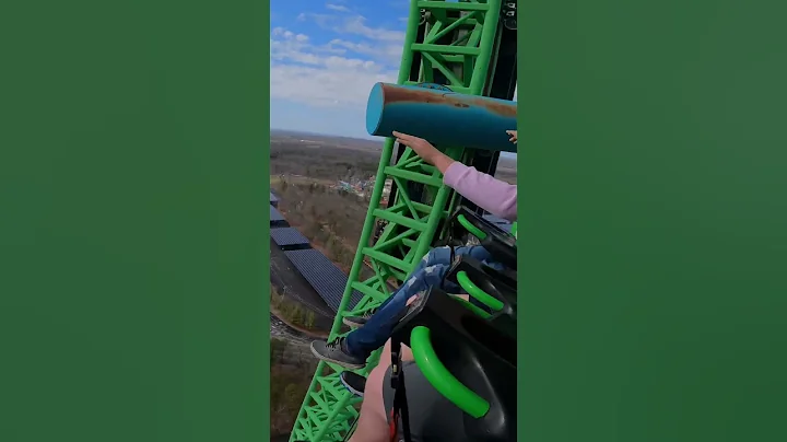 Kingda Ka DUELS Drop Tower!🤯⏬ #shorts #travel #subscribe - DayDayNews