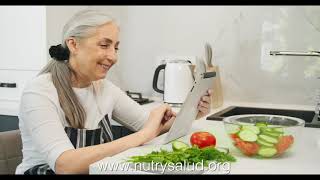 Sarcopenia y nutrición en el adulto mayor Sarcopenia y nutrición en el adulto mayor