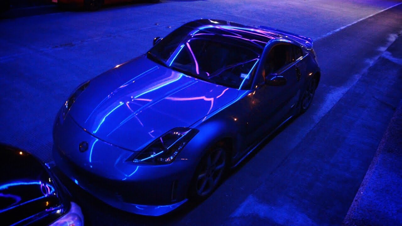 Mobbin’ the city in 2 350zs