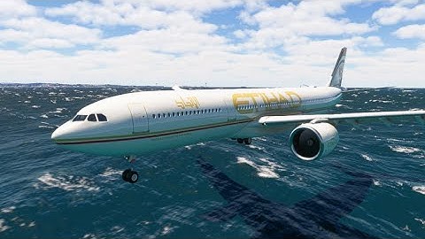 The uncontrolled plane fell into the sea when it was about to land Eps 0238