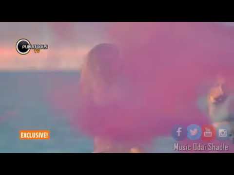 يا مغنجي يامدللي ميت فيكي وعم تسالي انا ليش بحبك