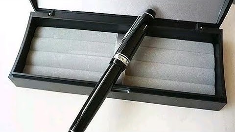 Pilot 912 with Falcon nib Unboxing