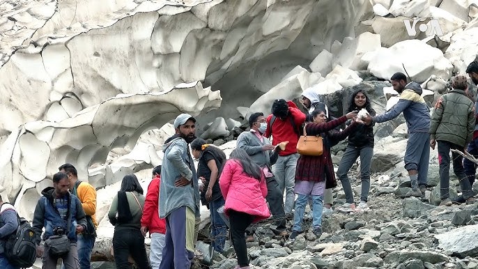 Shaffof leggingsdagi seksual eshak