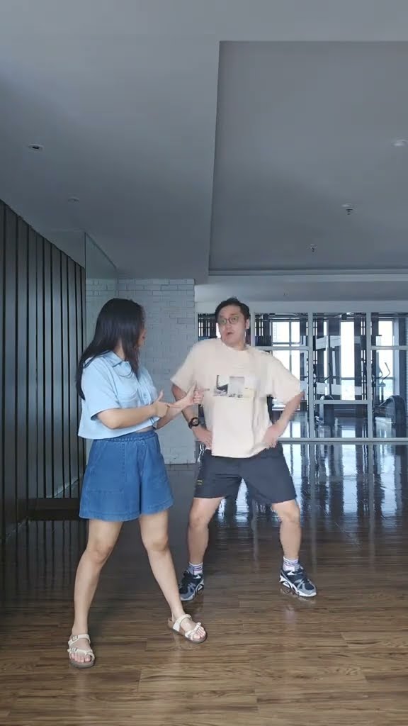 DORAEMON DANCE TREND!