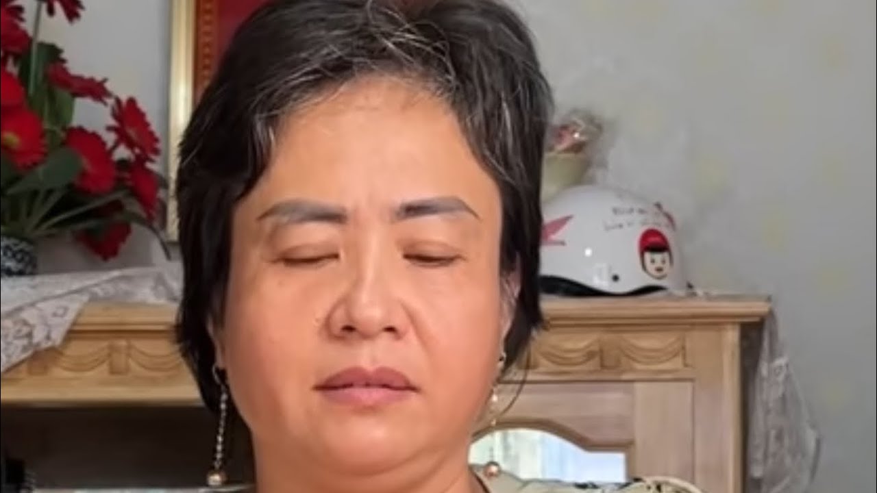 Xuyến Nái Ngày Đầu Năm 