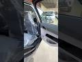 Rear door no power windows