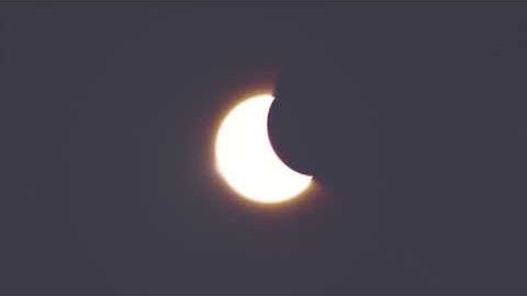 4K VJ Loops #63 Solar Eclipse 2020 Footage - Royalty free motion background - Solar Eclipse