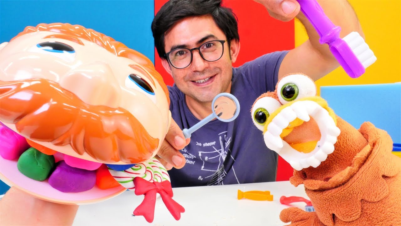 Play Doh protez dişleri yapıyoruz. Oyun hamuru ile oynayalım