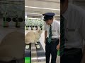 猫と駅員のお疲れ様会🐈1
