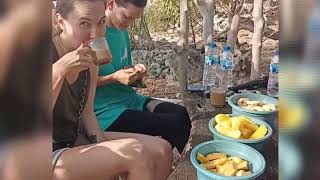 BULE BARU TAHU NIKMATNYA KOPI DITEMANI PISANG GORENG