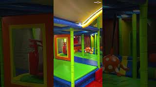 This 12,000 sq. ft. Toy“R”Us flagship store is one of the largest high-street toy stores in Mumbai