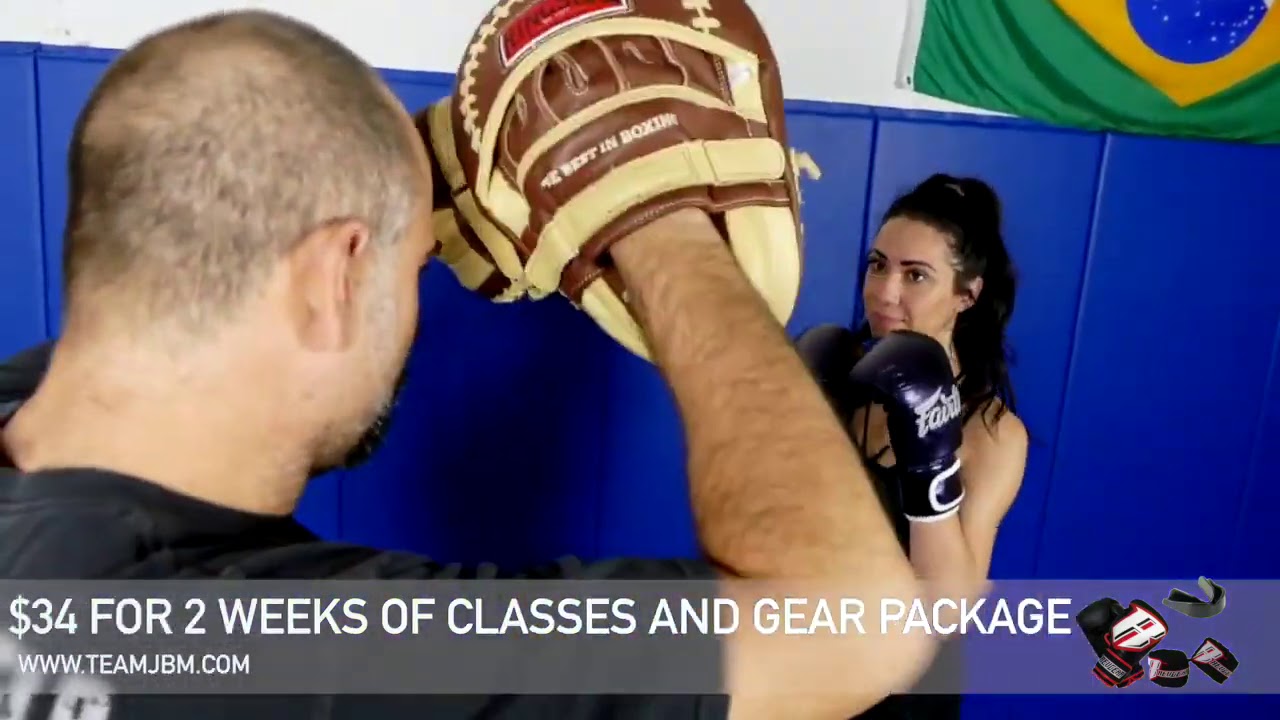 ladies-thai-boxing-at-jbm-muay-thai-wilminton-nc-also-offers-bjj