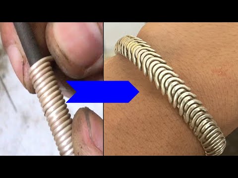 Video: Bright Bracelet In 5 Minutes