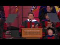 David Muir delivers the keynote address at UW-Madison's Spring Commencement 2018