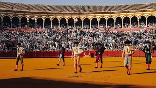 SEVILLA 2024 - 9na de abono | Paseíllo de Morante de la Puebla, Daniel Luque y Juan Ortega -15/04/24