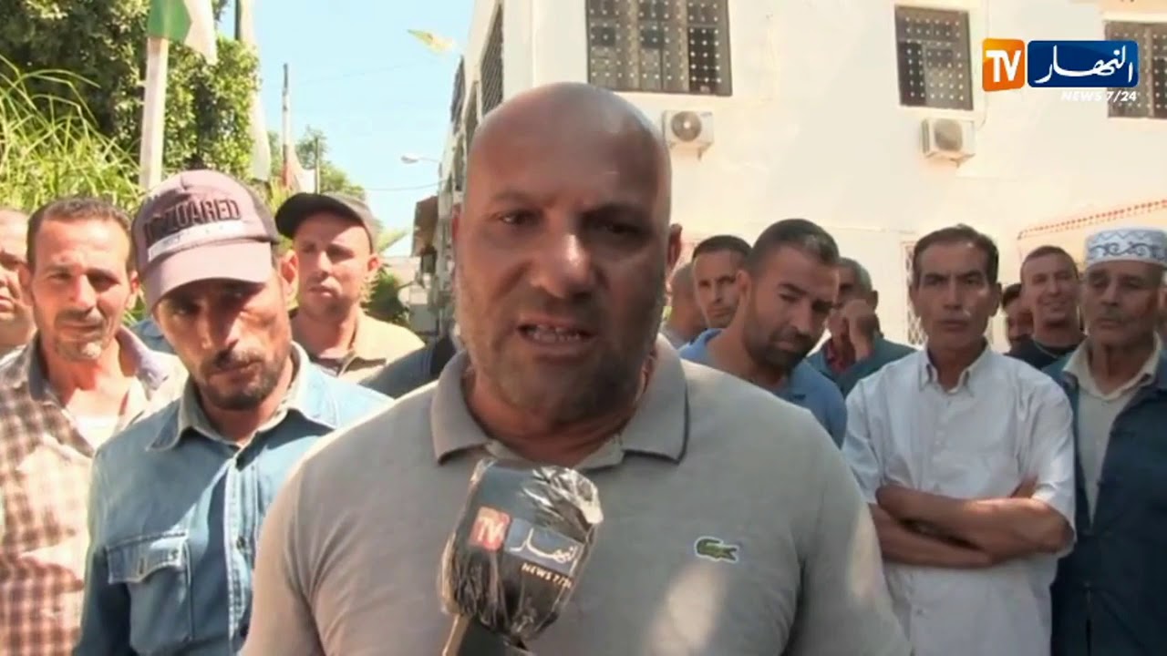 قالمة: إعتصام عشرات الفلاحين للمطالبة بتوفير مكان لتخزين محصولهم من الحبوب