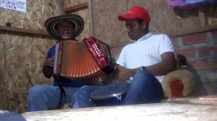 Javier ormeo El hombre feliz cumbia lizandro meza