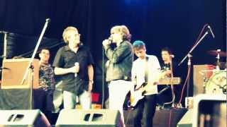 Estelares con Jorge Serrano - Ella dijo (La Plata - 16/12/2012)