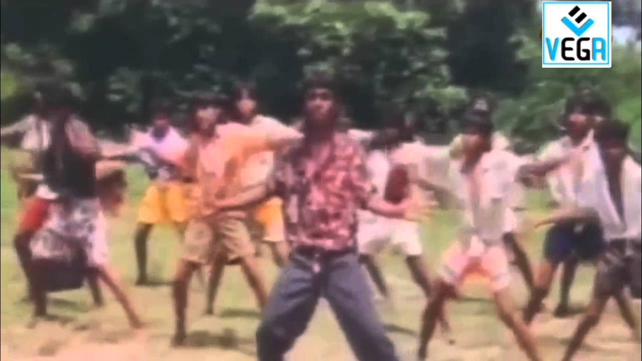 En Pondatti Nallava Movie Song  4