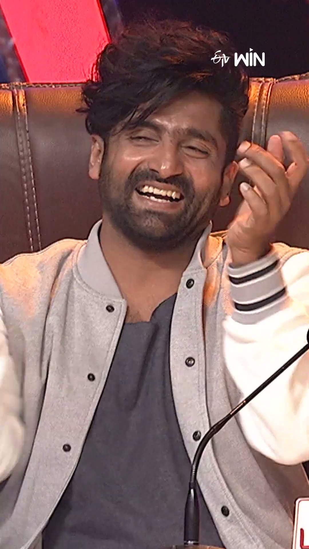 #shorts - ఈ మెషీన్ అబద్ధం చెబితే నిజం చెప్పేస్తుంది..! #dhee #comedy #sudheer #pradeep
