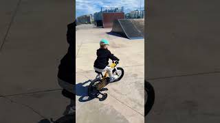 👣 Первые шаги к самостоятельности — вместе с Rollin!