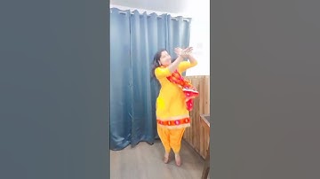 Thumbnail of Bhabo Kehndi E Velna Leya | Surinder Kaur | #punjabisong #gidda #dancewithmranalini
