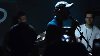 prep - who's got you singing again (Live)