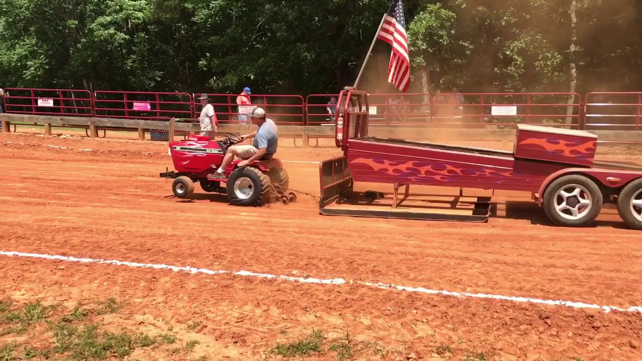 Garden Tractor Pull at the Antique Farm Days 2017 YouTube
