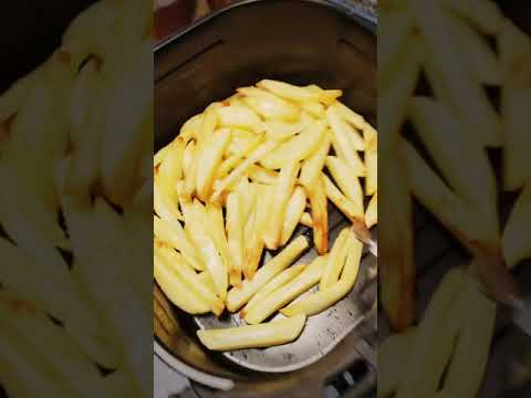 FREIDORA DE AIRE sin aceite AIGOSTAR CUBE 7L - Patatas fritas, primer intento