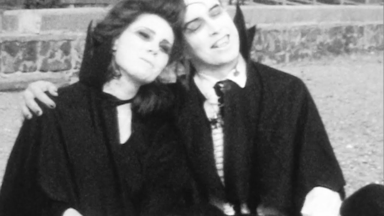 Kate Nash - Vampyre (Official Video)