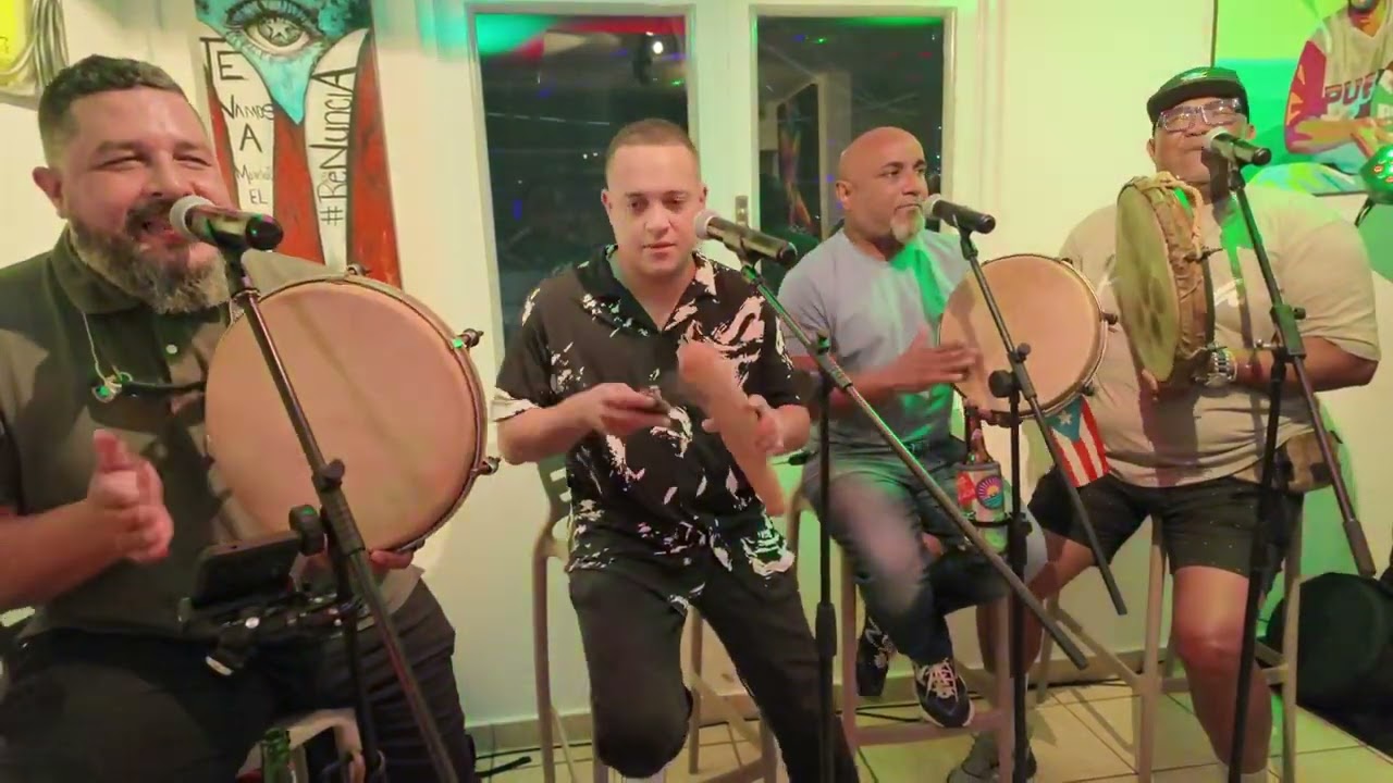 Plena en El Punto Sabroso, Cataño 🇵🇷