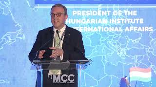 Gladden Pappin - Keynote Speech III: How to End the West-West Divide