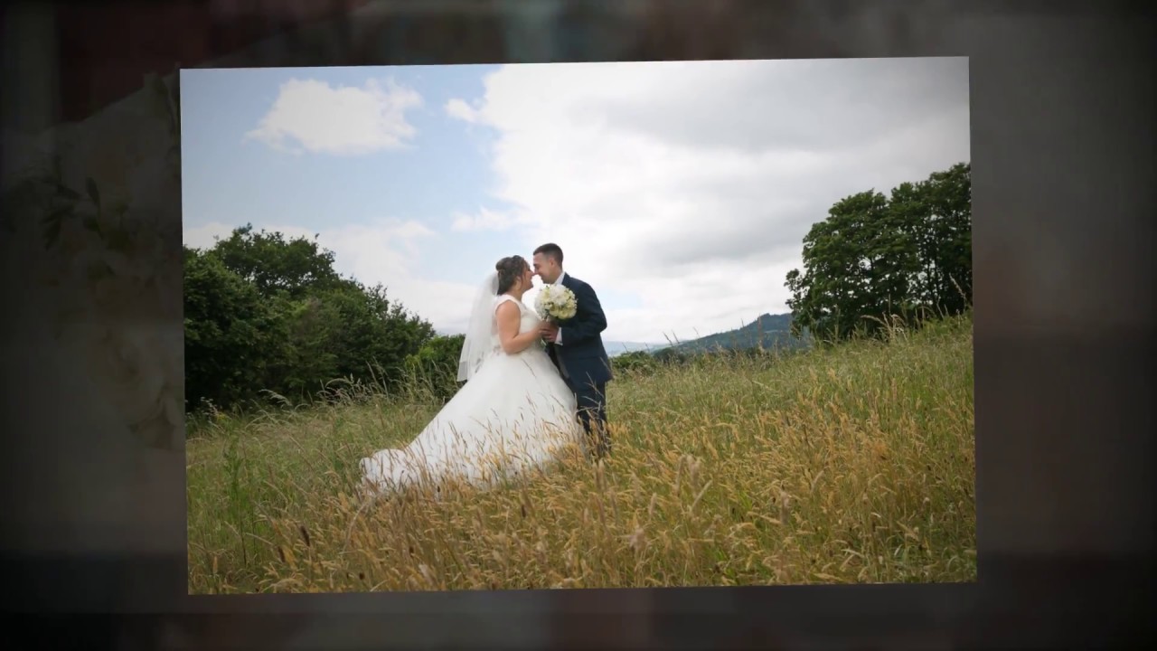 Wedding Photographer Newport Torfaen Cardiff at The Manor Hotel Crickhowell