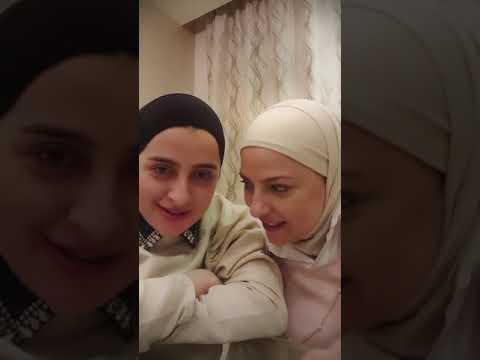 آية فاروق اخت دعاء فاروق الناس بيفتكروهم توأم وآية أصغر من دعاء باربعتاشر سنة بيفتكروا ذكرياتهم