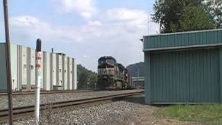 NS 570 Stopping At CP-WING for Crew Change