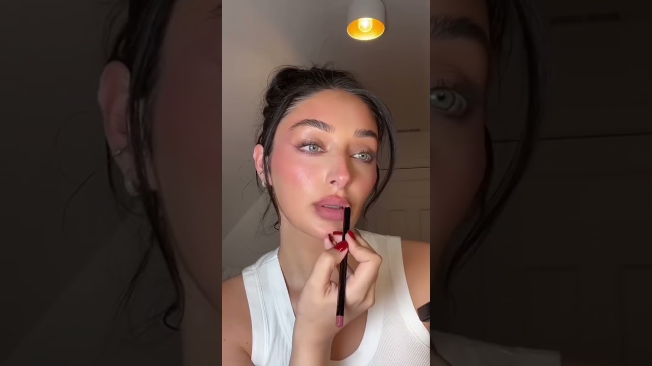 Thanks, it's @anastasiabeverlyhills Matte Lip Velvet. 🥰 👇 