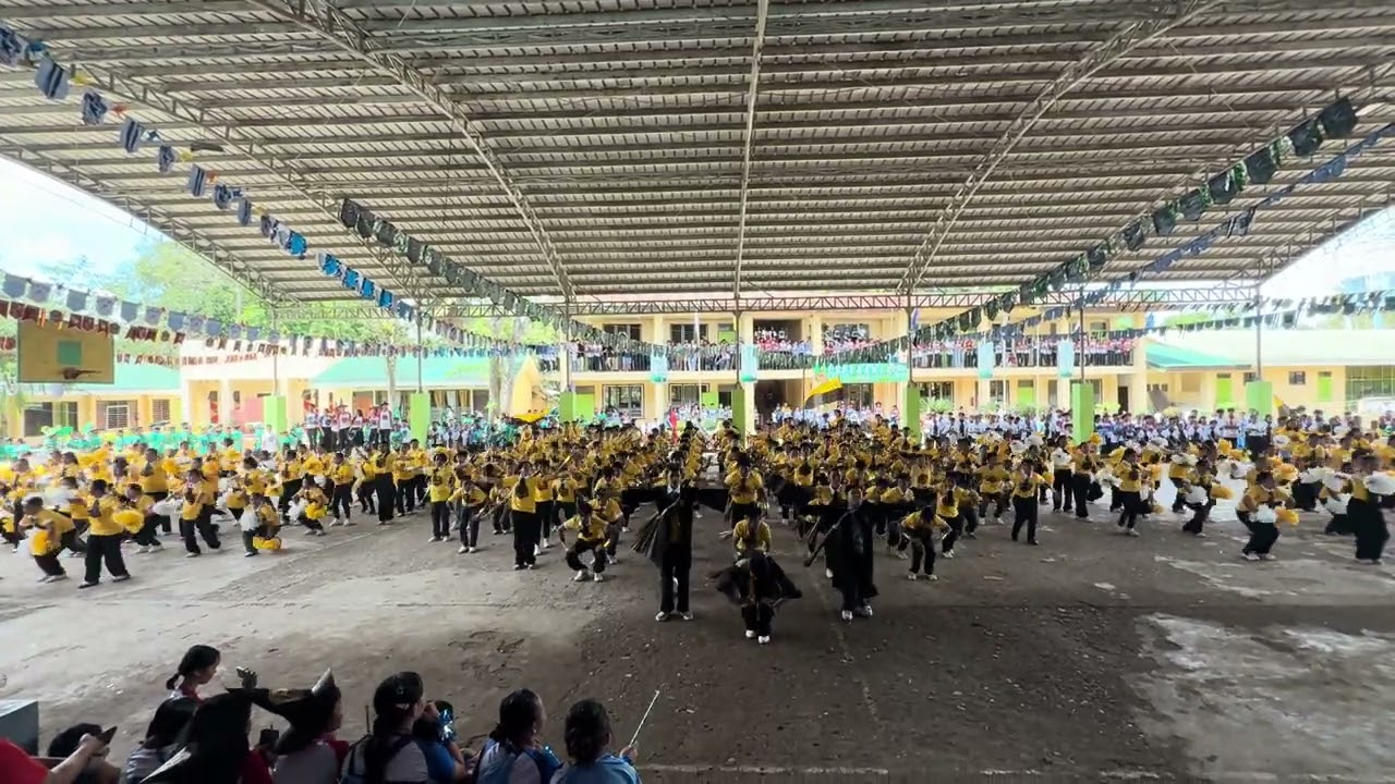 Mass Demonstration House Hufflepuff 💃🕺
