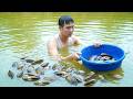 Unbelievable Harvest - Giant Clams After Years of Waiting
