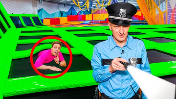 CACHE-CACHE CAMOUFLER EXTRÊME DANS UN TRAMPOLINE PARK AVEC L